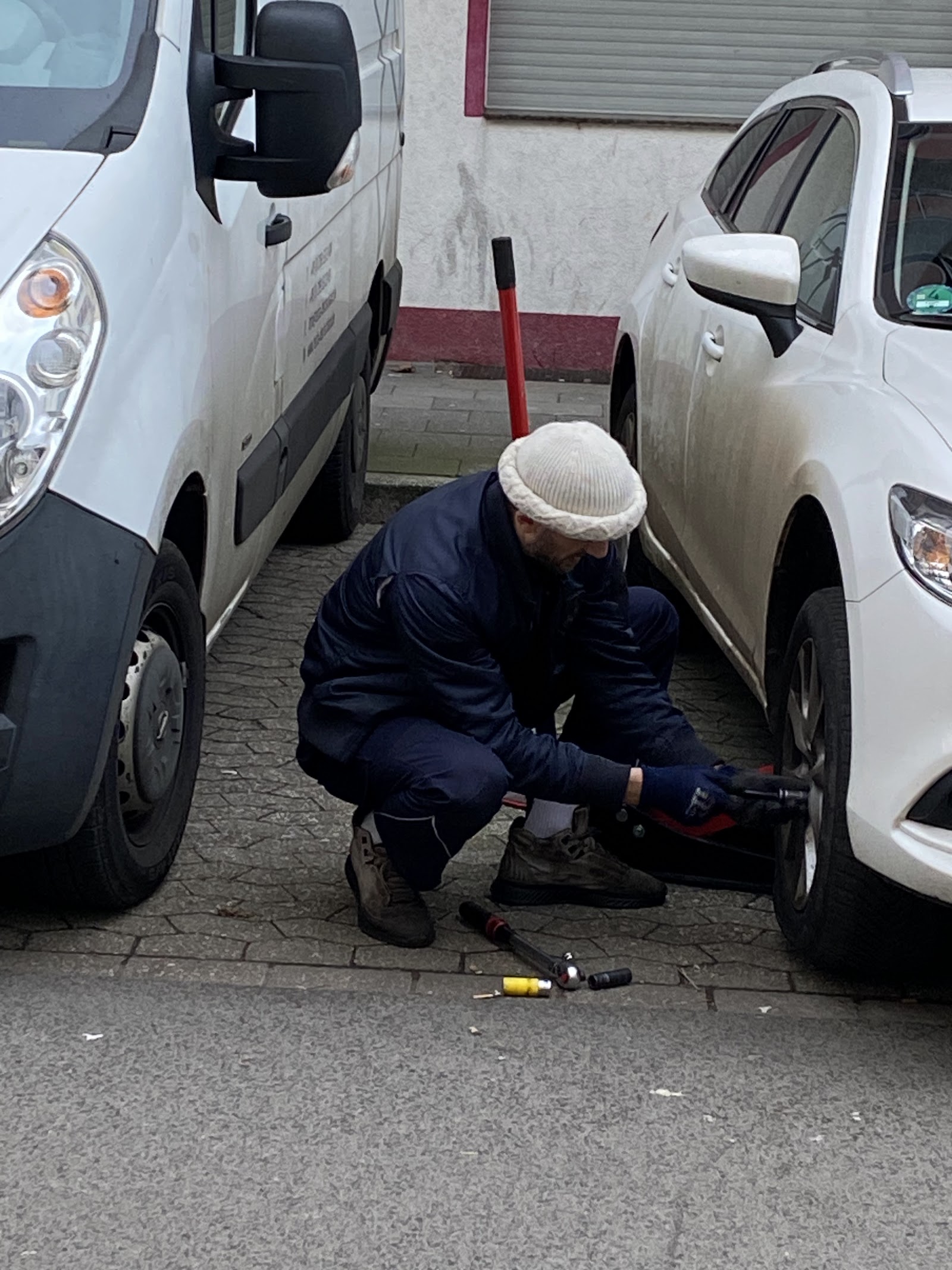 Sparta Reifenservice / Mobiler Reifenservice Düsseldorf – Einblick 4